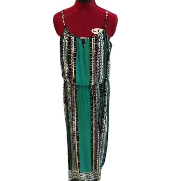 Style & Co Dress Women's Size Medium Multi-Colored Print Keyhole Cutout - Picture 1 of 8